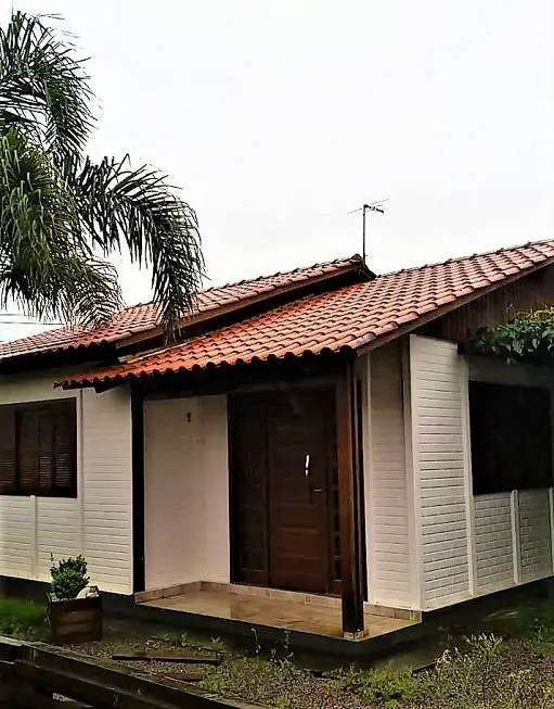 Foto 1 de Casa com 2 Quartos à venda, 52m² em Campo Duna, Garopaba