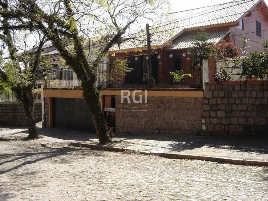 Foto 1 de Casa com 2 Quartos à venda, 160m² em Santa Tereza, Porto Alegre