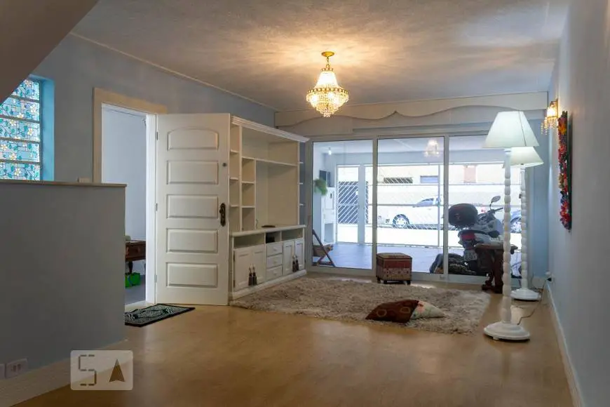 Foto 4 de Casa com 3 Quartos para alugar, 210m² em Brooklin, São Paulo