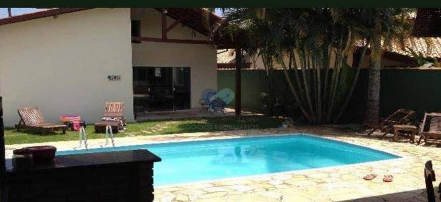 Foto 1 de Casa com 3 Quartos para alugar, 180m² em Horto Florestal, Ubatuba