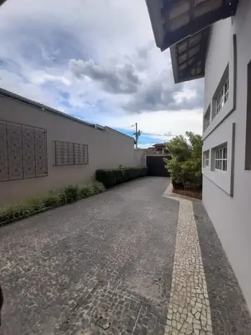 Foto 2 de Casa com 3 Quartos à venda, 310m² em Jardim Cambuí, Sete Lagoas