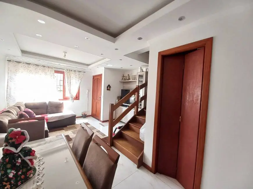 Foto 1 de Casa com 3 Quartos à venda, 81m² em Santa Isabel, Viamão