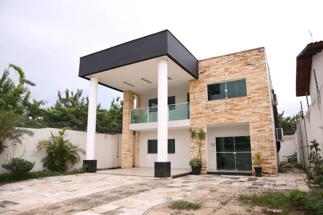 Foto 1 de Casa com 4 Quartos à venda, 200m² em Fátima, Teresina