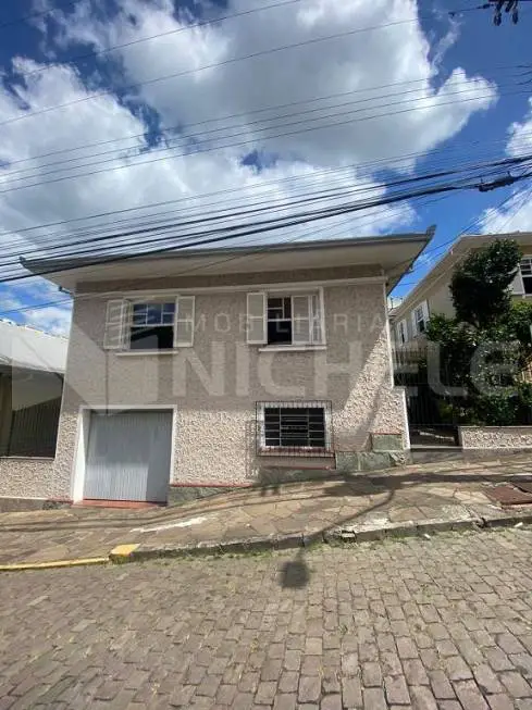 Foto 1 de Casa com 4 Quartos para alugar, 400m² em Rio Branco, Caxias do Sul