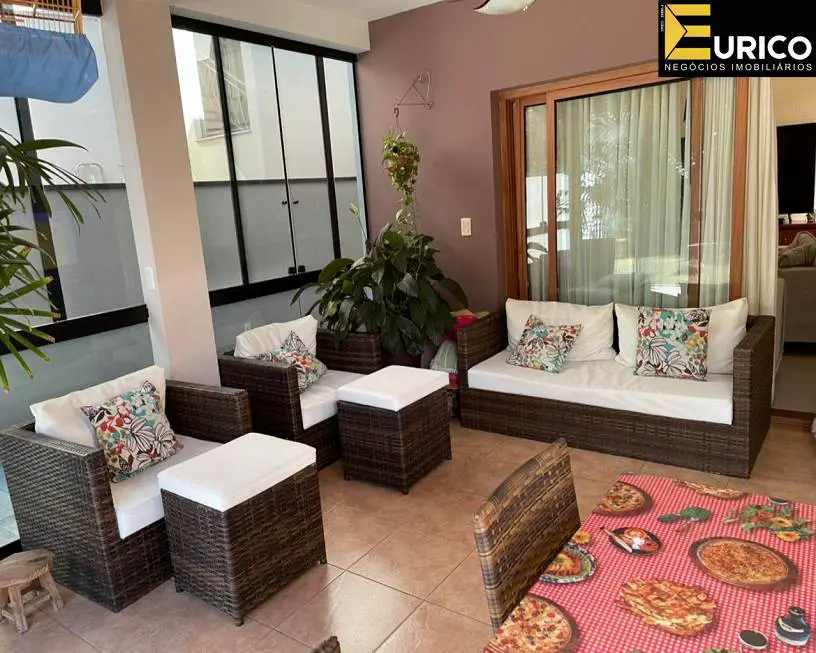 Foto 2 de Casa de Condomínio com 3 Quartos à venda, 350m² em Condominio Residencial Terras do Oriente, Valinhos