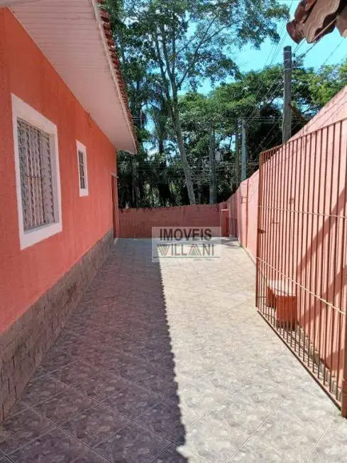 Foto 2 de Chácara com 6 Quartos à venda, 252m² em Putim, São José dos Campos