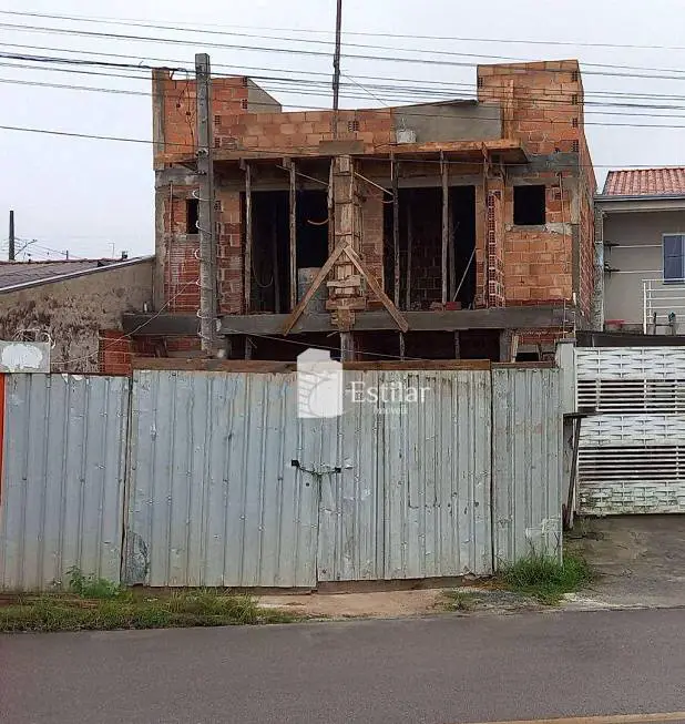 Foto 1 de Sobrado com 3 Quartos à venda, 85m² em Sitio Cercado, Curitiba