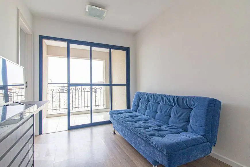 Foto 2 de Apartamento com 1 Quarto para alugar, 34m² em Centro, Curitiba