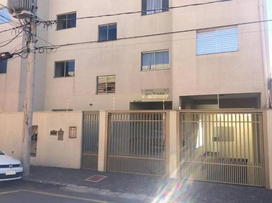 Foto 1 de Apartamento com 1 Quarto para alugar, 35m² em Jardim Macarengo, São Carlos