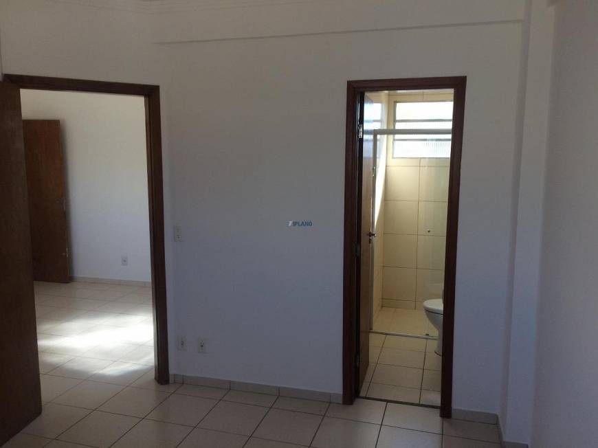 Foto 2 de Apartamento com 1 Quarto para alugar, 35m² em Jardim Macarengo, São Carlos