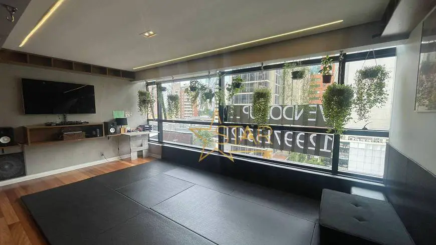 Foto 2 de Apartamento com 1 Quarto para venda ou aluguel, 64m² em Vila Olímpia, São Paulo