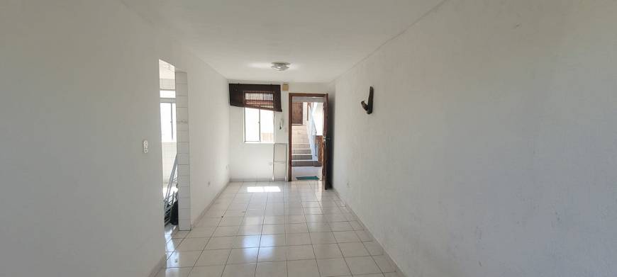 Foto 1 de Apartamento com 2 Quartos para venda ou aluguel, 56m² em Conjunto Habitacional Presidente Castelo Branco, Carapicuíba