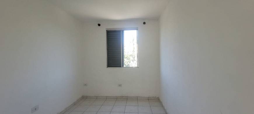 Foto 3 de Apartamento com 2 Quartos para venda ou aluguel, 56m² em Conjunto Habitacional Presidente Castelo Branco, Carapicuíba