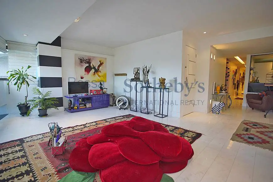Foto 4 de Apartamento com 2 Quartos à venda, 144m² em Lagoa, Rio de Janeiro