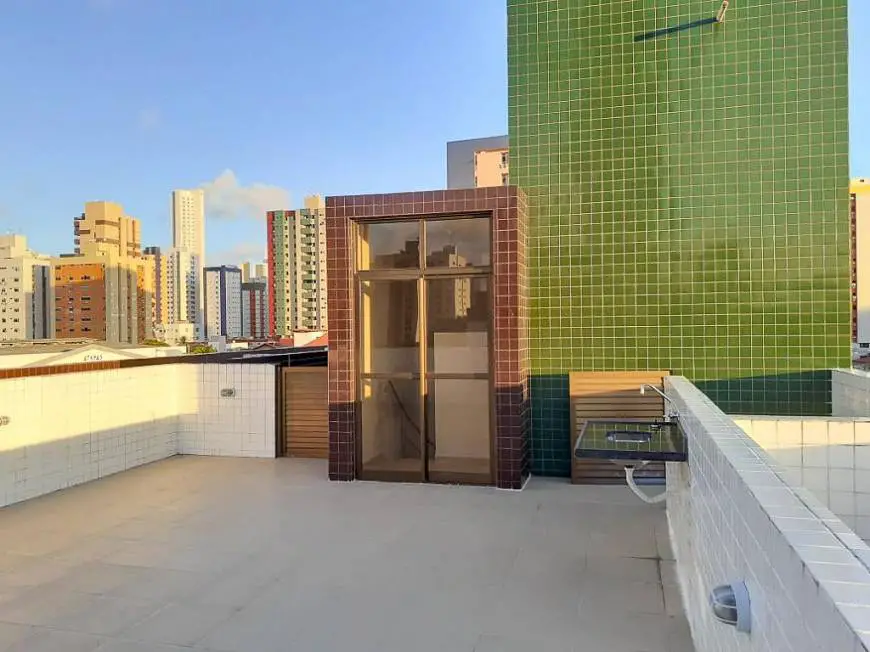 Foto 2 de Apartamento com 2 Quartos à venda, 73m² em Manaíra, João Pessoa