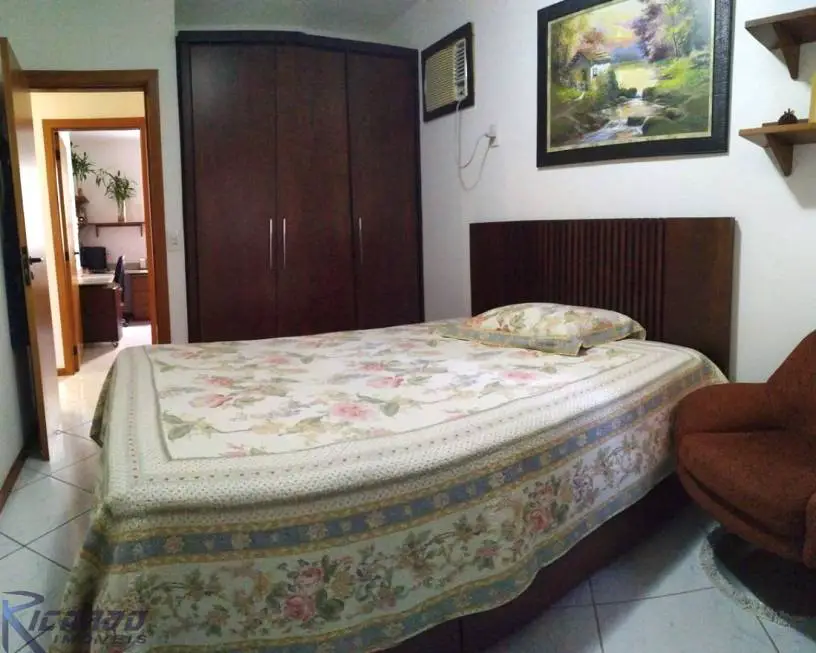 Foto 5 de Apartamento com 2 Quartos à venda, 64m² em Mata da Praia, Vitória