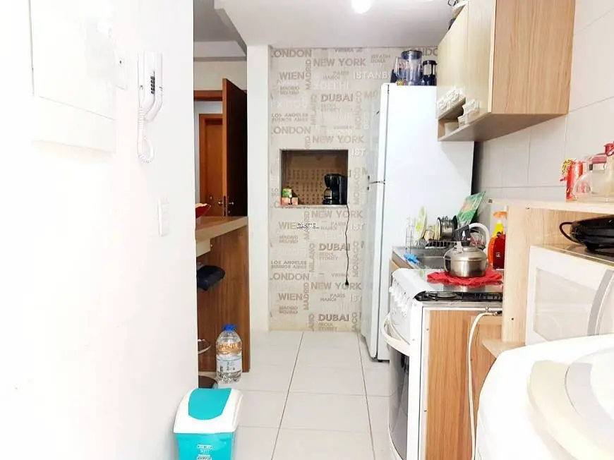 Foto 2 de Apartamento com 2 Quartos à venda, 58m² em Medianeira, Porto Alegre