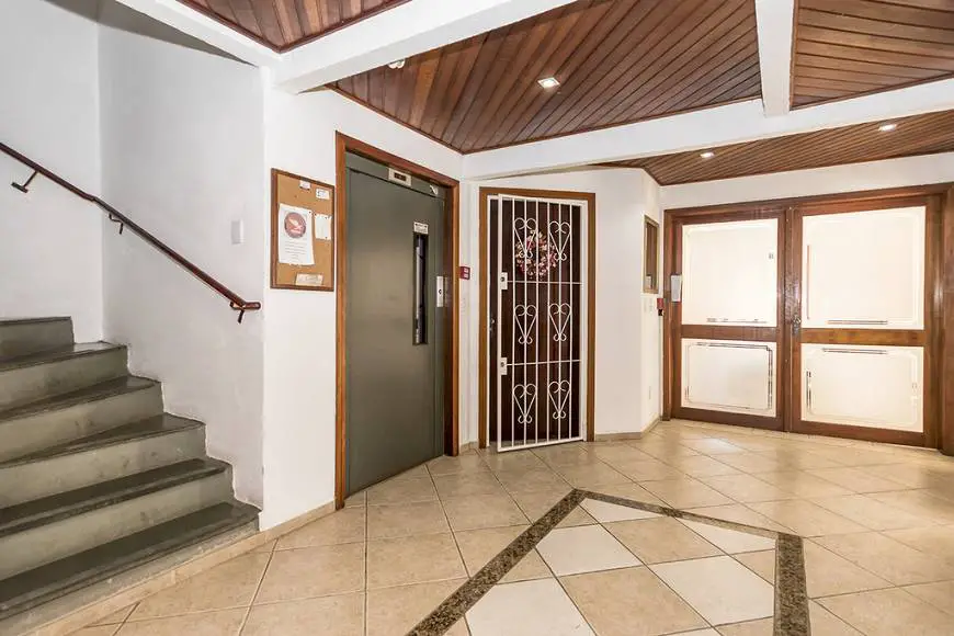 Foto 4 de Apartamento com 2 Quartos à venda, 57m² em Vila Nova, Porto Alegre
