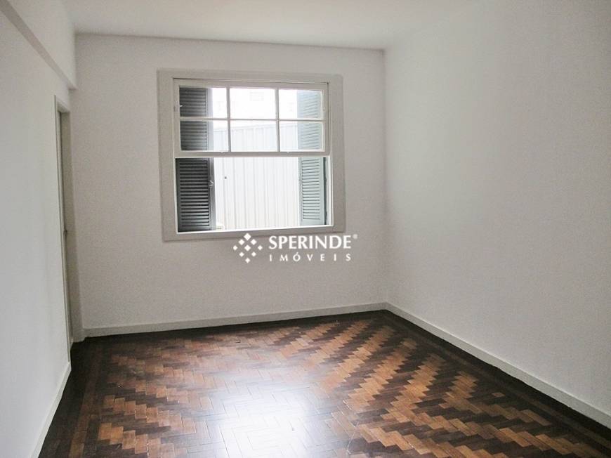 Foto 1 de Apartamento com 3 Quartos para alugar, 104m² em Farroupilha, Porto Alegre