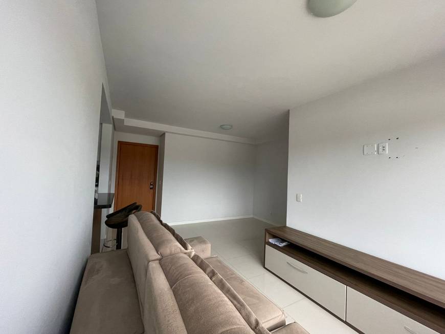Foto 4 de Apartamento com 3 Quartos à venda, 71m² em Medianeira, Porto Alegre