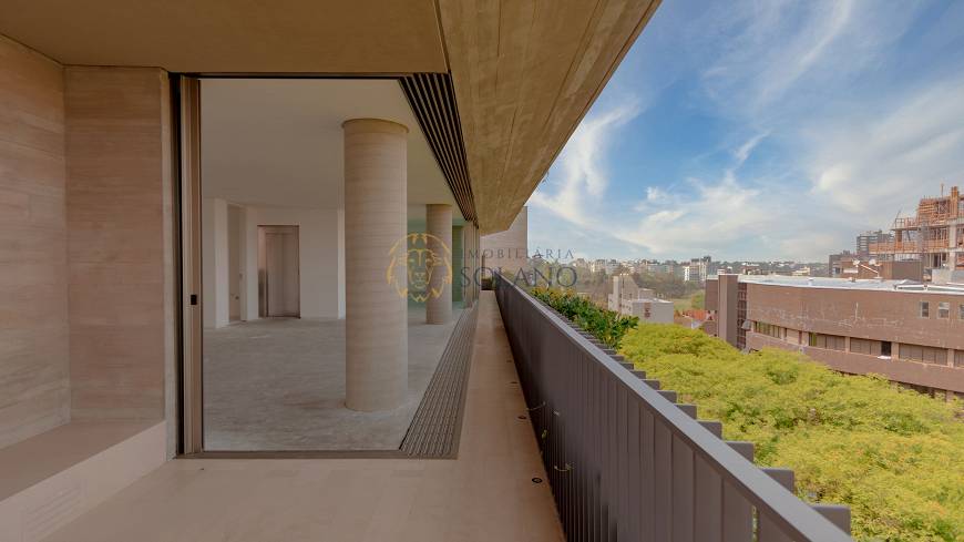 Foto 1 de Apartamento com 4 Quartos à venda, 459m² em Cabral, Curitiba