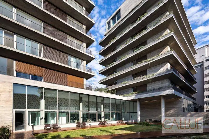 Foto 4 de Apartamento com 4 Quartos à venda, 459m² em Cabral, Curitiba