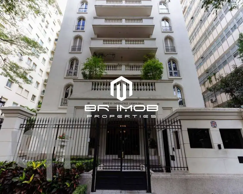 Foto 1 de Apartamento com 4 Quartos à venda, 420m² em Cerqueira César, São Paulo