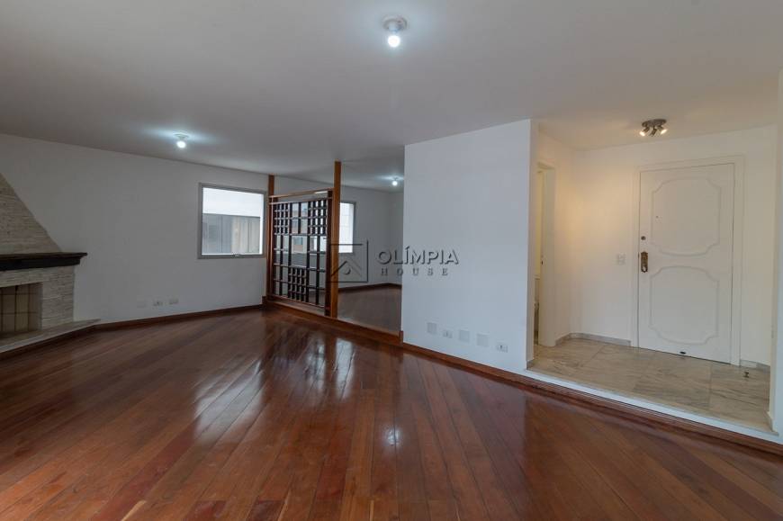 Foto 4 de Apartamento com 4 Quartos à venda, 198m² em Itaim Bibi, São Paulo