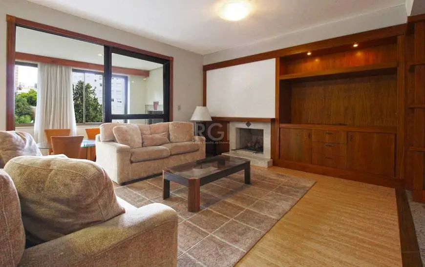 Foto 2 de Apartamento com 4 Quartos à venda, 183m² em Petrópolis, Porto Alegre