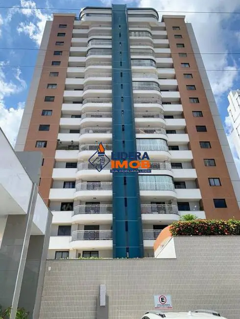 Foto 1 de Apartamento com 4 Quartos à venda, 140m² em Ponto Central, Feira de Santana