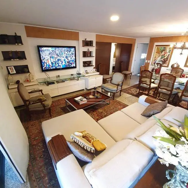 Foto 1 de Apartamento com 4 Quartos à venda, 216m² em Praia de Iracema, Fortaleza