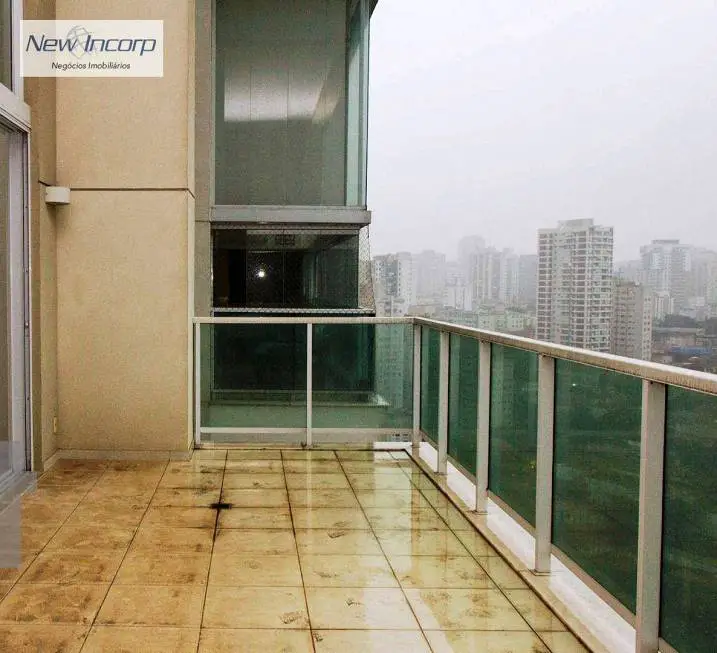 Foto 2 de Apartamento com 4 Quartos à venda, 230m² em Vila Mariana, São Paulo