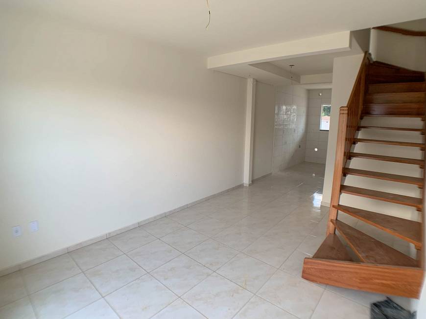 Foto 3 de Casa com 2 Quartos à venda, 77m² em Dom Joaquim, Brusque