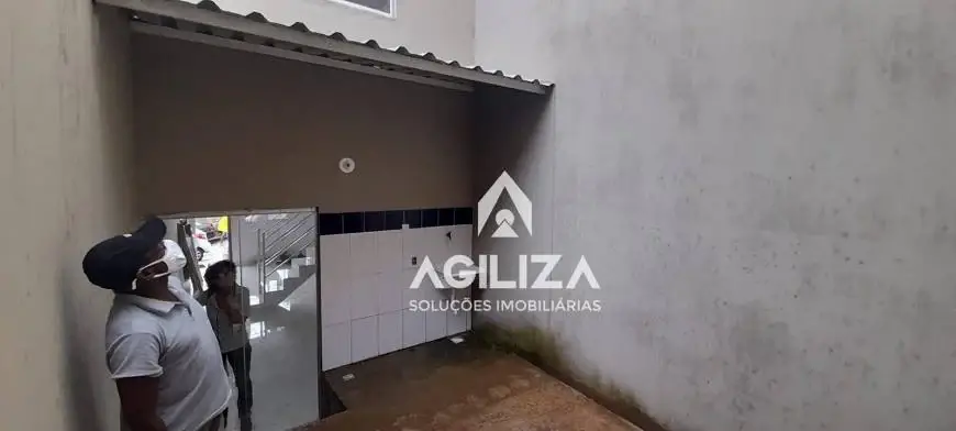 Foto 2 de Casa com 2 Quartos à venda, 80m² em Residencial Renascença, Juiz de Fora