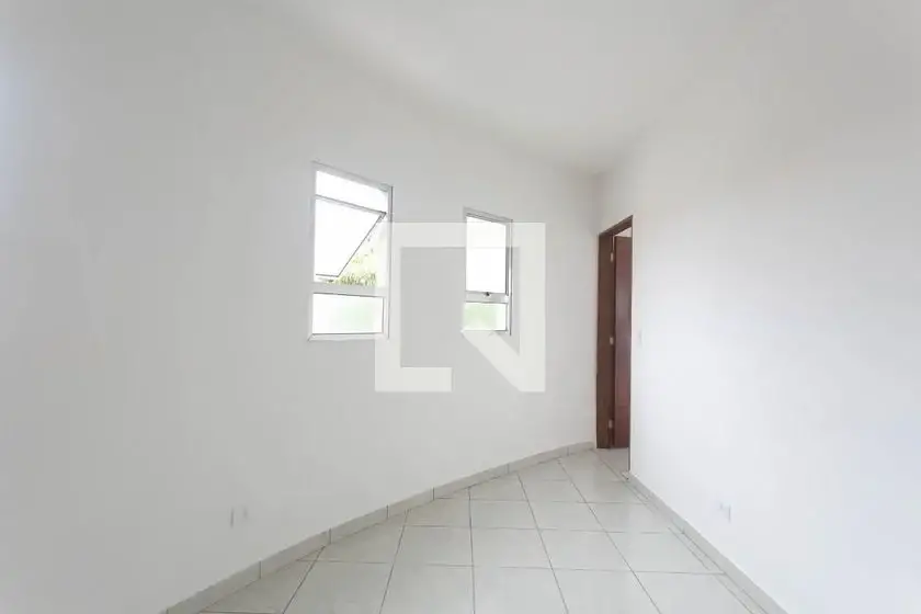 Foto 5 de Casa com 2 Quartos para alugar, 80m² em Vila Jacuí, São Paulo