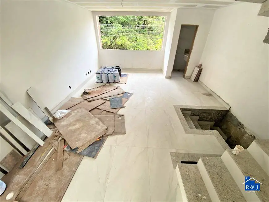 Foto 2 de Casa com 3 Quartos à venda, 250m² em Itapoã, Belo Horizonte