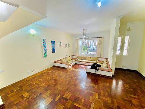 Foto 1 de Casa com 3 Quartos para alugar, 220m² em Mirandópolis, São Paulo