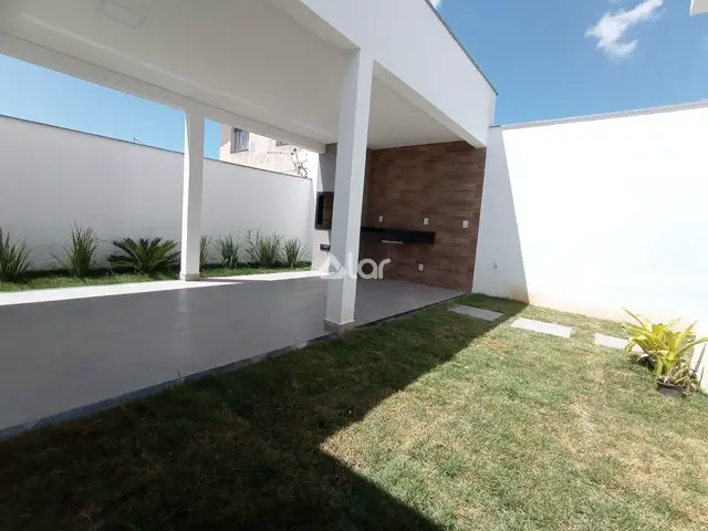 Foto 3 de Casa com 3 Quartos à venda, 113m² em Planalto, Belo Horizonte