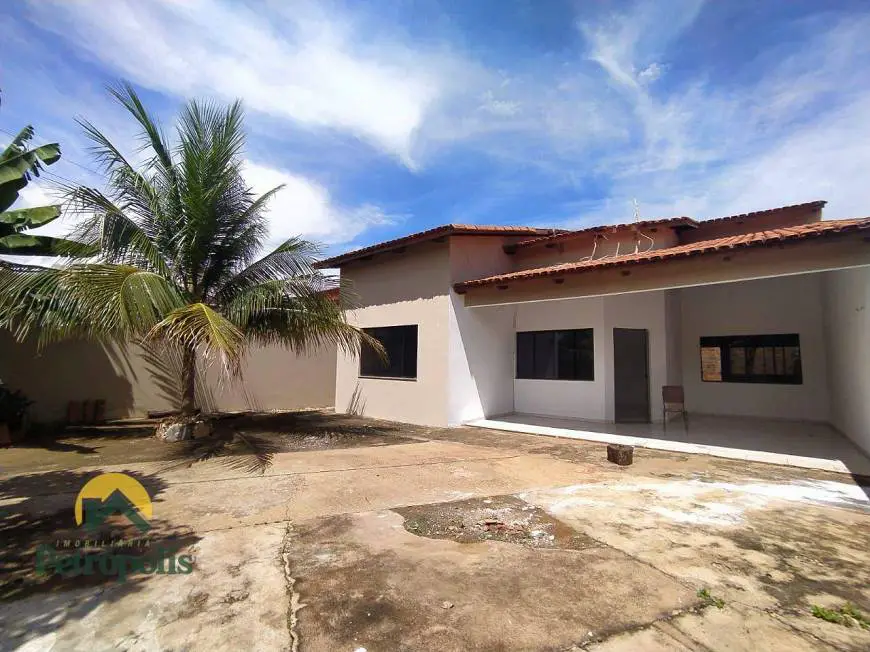 Foto 1 de Casa com 3 Quartos para alugar, 100m² em Plano Diretor Sul, Palmas