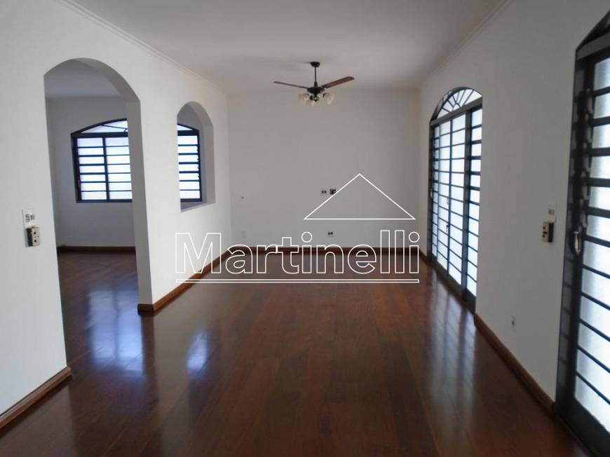 Foto 1 de Casa com 3 Quartos para alugar, 305m² em Ribeirânia, Ribeirão Preto
