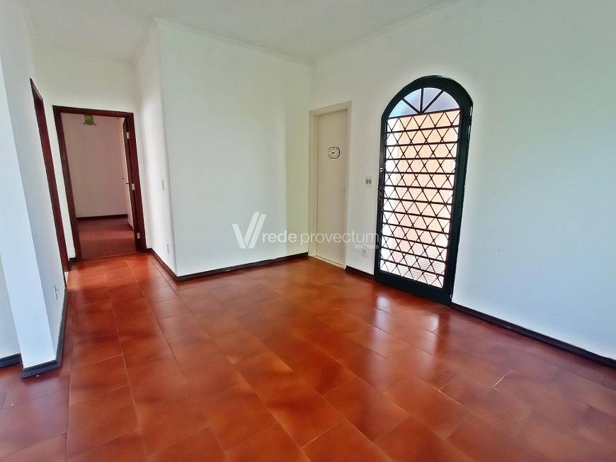 Foto 3 de Casa com 3 Quartos à venda, 178m² em Vila Nogueira, Campinas