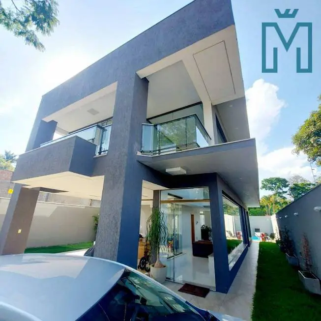 Foto 2 de Casa com 4 Quartos à venda, 261m² em Braúnas, Belo Horizonte