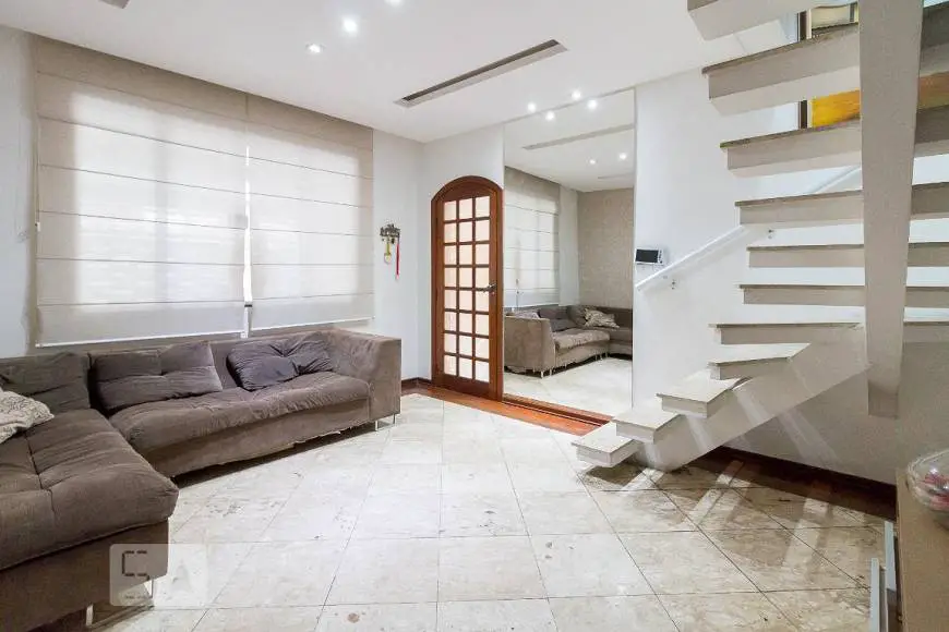 Foto 1 de Casa com 4 Quartos à venda, 397m² em Jardim Cocaia, Guarulhos