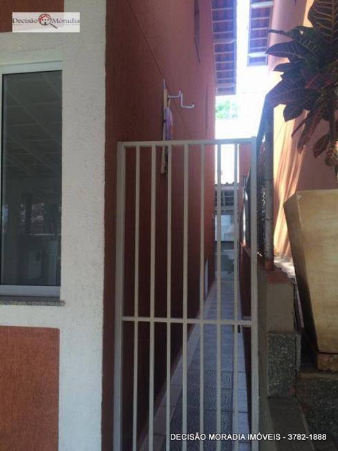Foto 3 de Casa de Condomínio com 2 Quartos para alugar, 70m² em Granja Viana, Cotia
