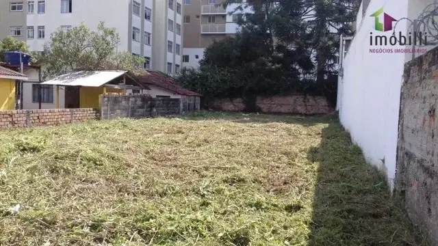 Foto 2 de Lote/Terreno à venda, 363m² em Vila Izabel, Curitiba