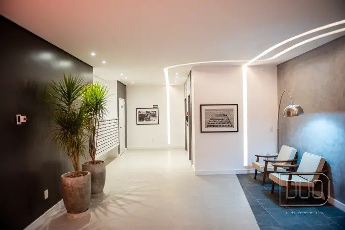 Foto 3 de Apartamento com 2 Quartos à venda, 56m² em Centro, Caxias do Sul