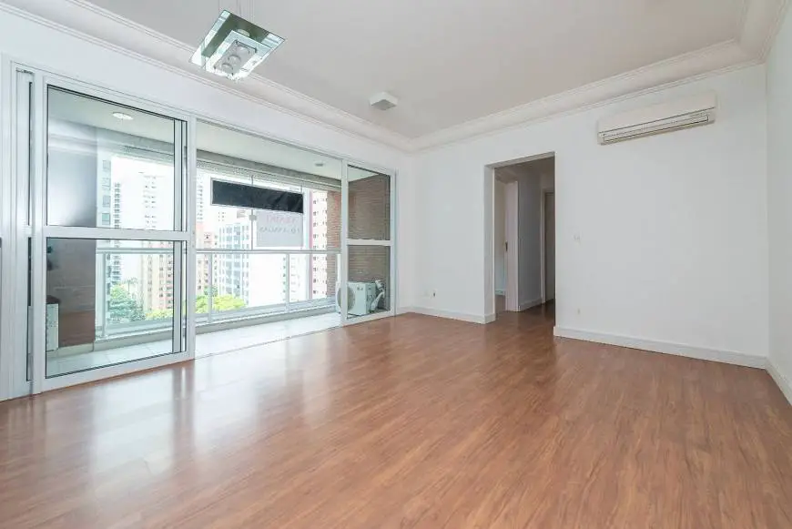Foto 1 de Apartamento com 2 Quartos à venda, 744m² em São Francisco, Curitiba