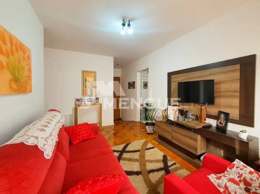 Foto 3 de Apartamento com 2 Quartos à venda, 65m² em São Sebastião, Porto Alegre