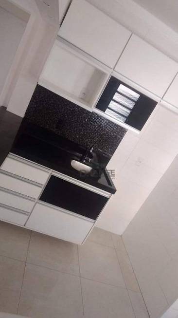 Foto 4 de Apartamento com 2 Quartos à venda, 60m² em Vila Marieta, Campinas
