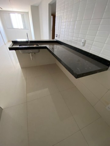 Foto 2 de Apartamento com 3 Quartos à venda, 72m² em Cidade Universitária, Anápolis